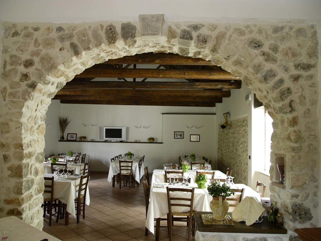 Appartamenti Il Capomandro SantʼAnatolia Exterior foto